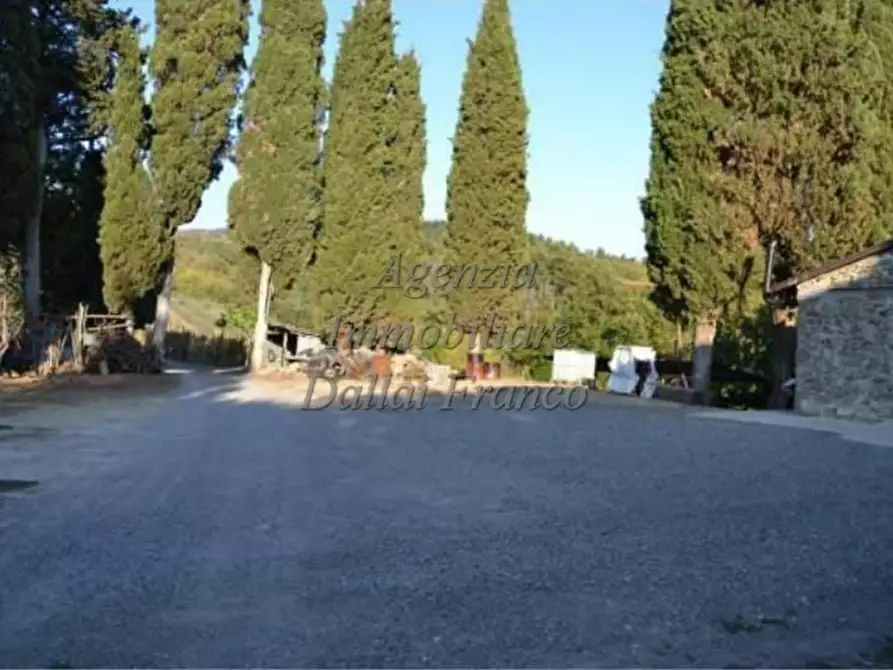 Immagine 5 di Rustico / casale in vendita  a Scarperia E San Piero