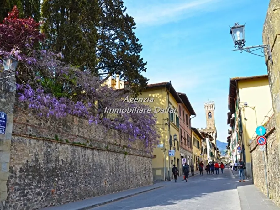 Immagine 19 di Rustico / casale in vendita  a Scarperia E San Piero