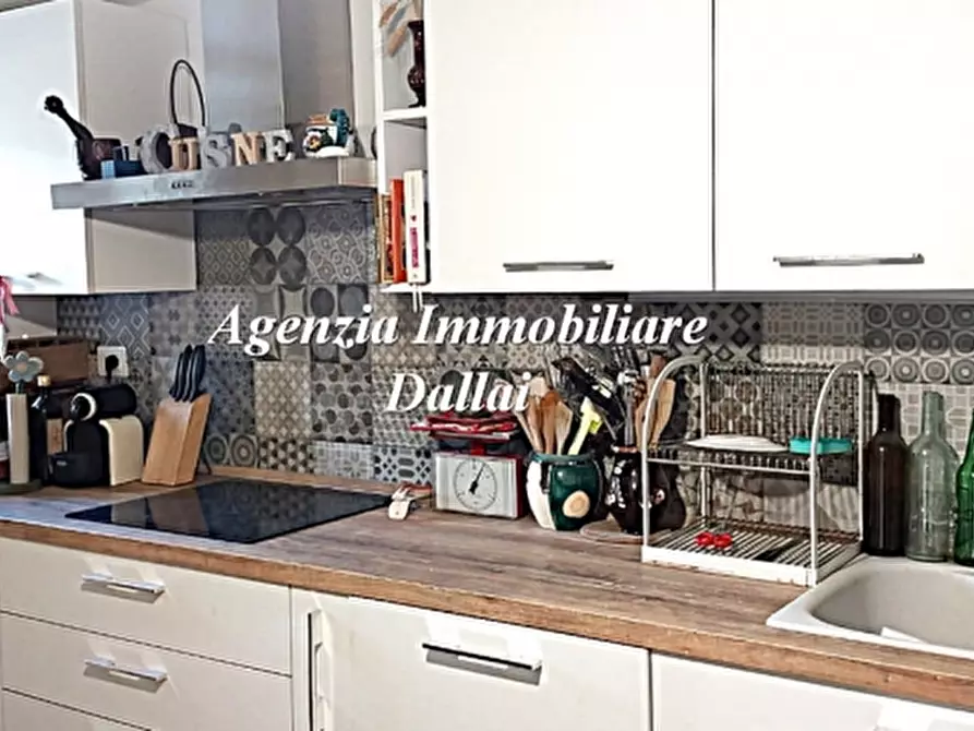 Immagine 34 di Villa in vendita  a Borgo San Lorenzo