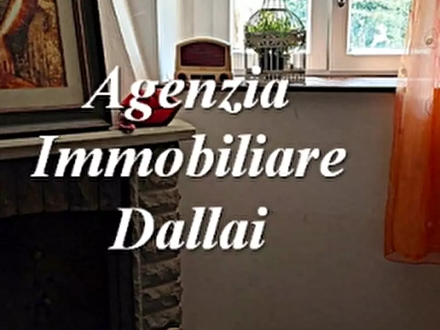 Immagine 39 di Villa in vendita  a Borgo San Lorenzo