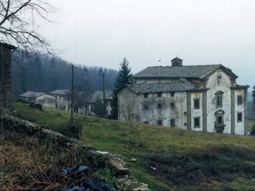 Immagine 15 di Immobile di prestigio in vendita  a Borgo San Lorenzo
