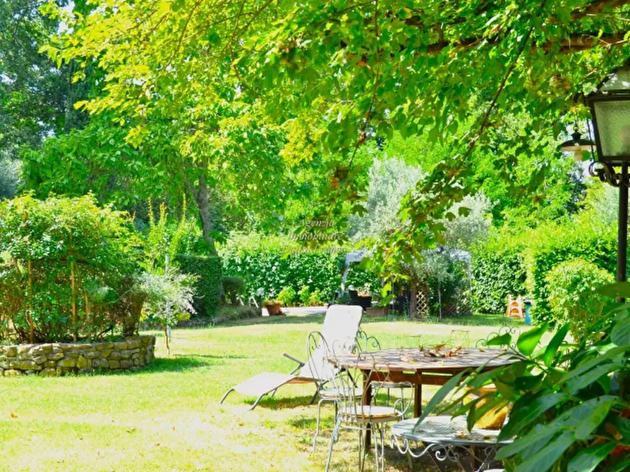 Immagine 6 di Casa colonica in vendita  a Borgo San Lorenzo