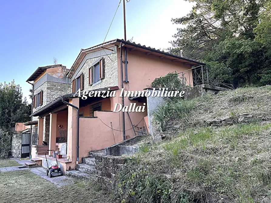 Immagine 4 di Casa indipendente in vendita  a Scarperia E San Piero