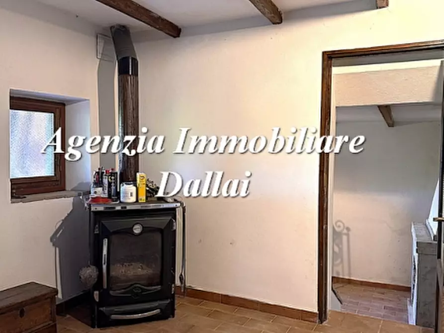 Immagine 10 di Casa indipendente in vendita  a Scarperia E San Piero