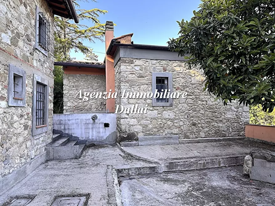 Immagine 40 di Casa indipendente in vendita  a Scarperia E San Piero