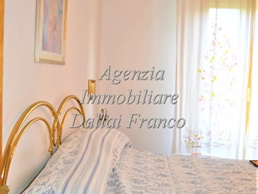 Immagine 10 di Appartamento in vendita  a Scarperia E San Piero