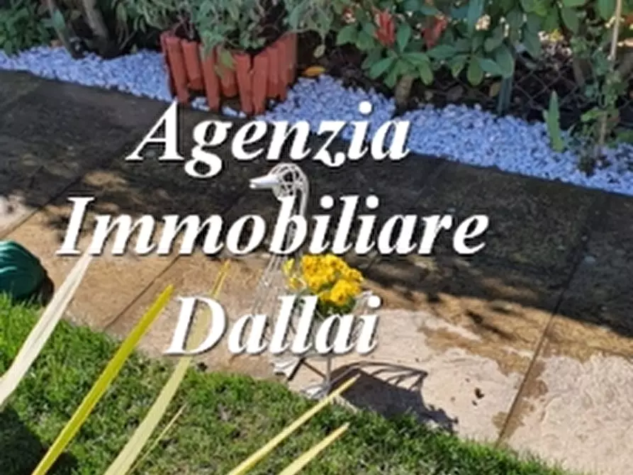 Immagine 36 di Terratetto in vendita  in Loc. Piazzano a Borgo San Lorenzo