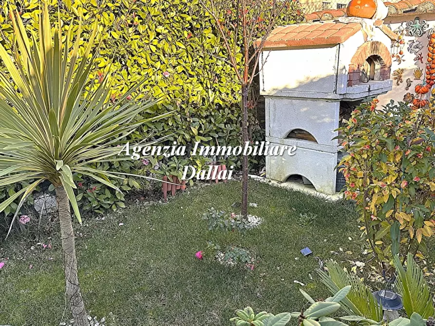 Immagine 39 di Terratetto in vendita  in Loc. Piazzano a Borgo San Lorenzo