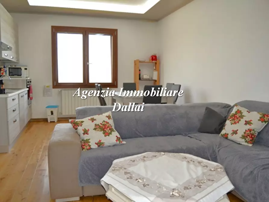 Immagine 5 di Appartamento in vendita  a Barberino Di Mugello