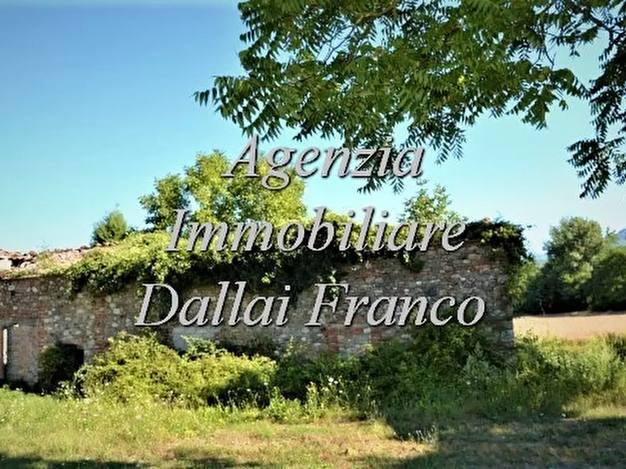 Immagine 17 di Casa colonica in vendita  a Barberino Di Mugello