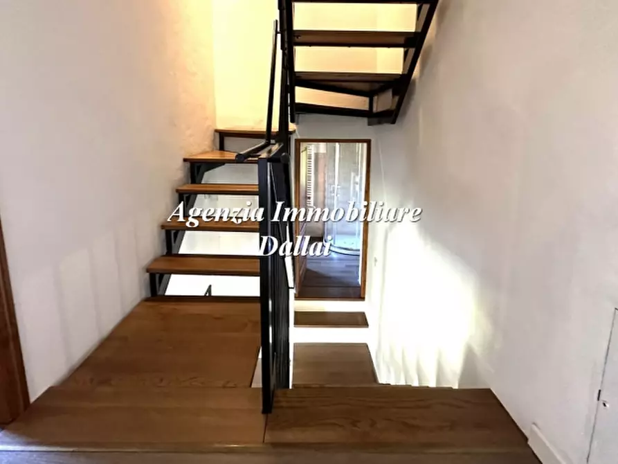 Immagine 19 di Casa colonica in vendita  a Borgo San Lorenzo