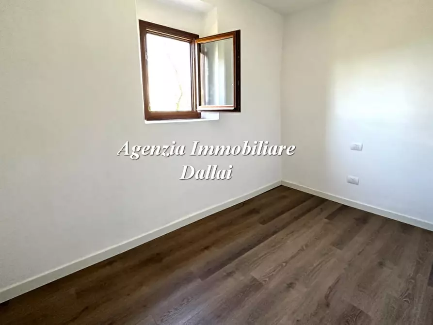 Immagine 29 di Casa colonica in vendita  a Borgo San Lorenzo