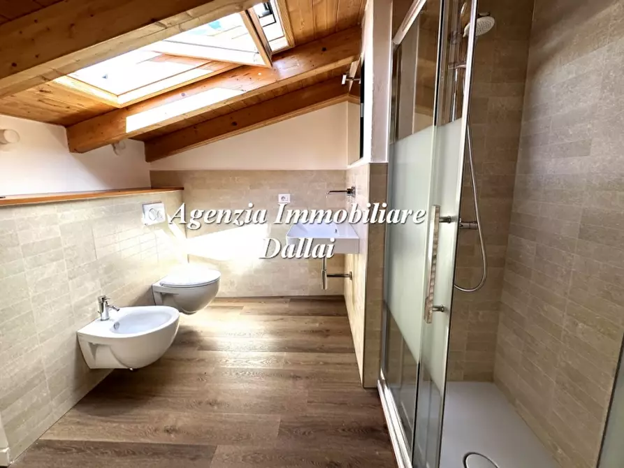 Immagine 32 di Casa colonica in vendita  a Borgo San Lorenzo