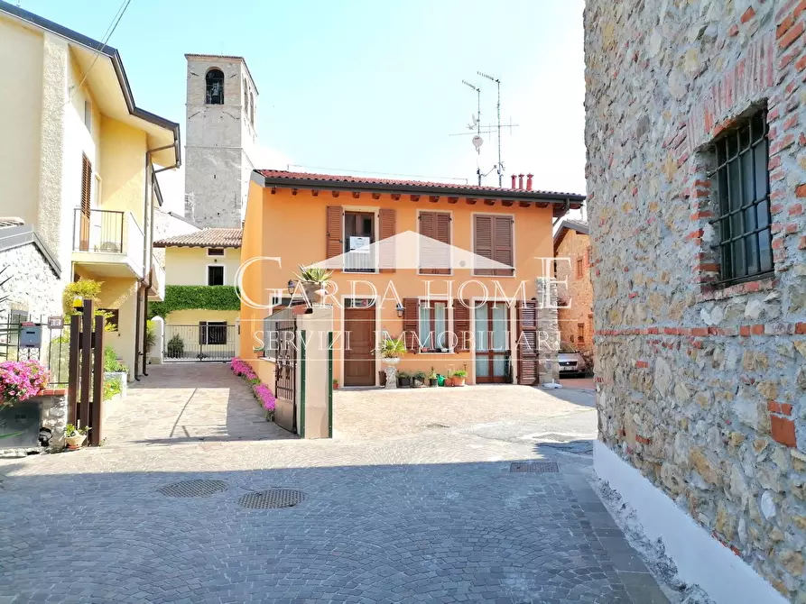 Immagine 1 di Appartamento in vendita  a Manerba Del Garda