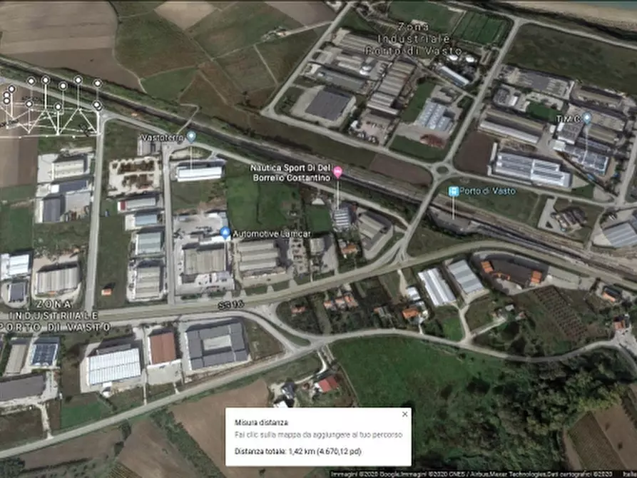 Immagine 3 di Locale commerciale in vendita  in ZONA INDUSTRIALE  PUNTA PENNA a Vasto