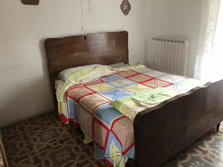 Immagine 11 di Porzione di casa in vendita  in via roma a Lentella