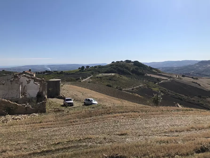 Immagine 8 di Rustico / casale in vendita  in CONTRADA RAMIGNANO a Cupello