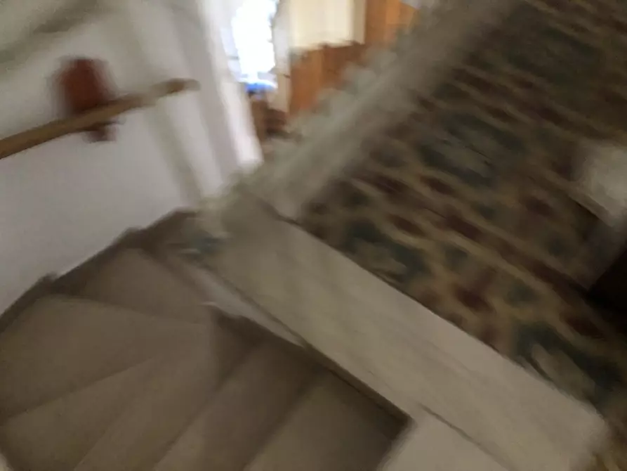 Immagine 13 di Porzione di casa in vendita  in via roma a Lentella