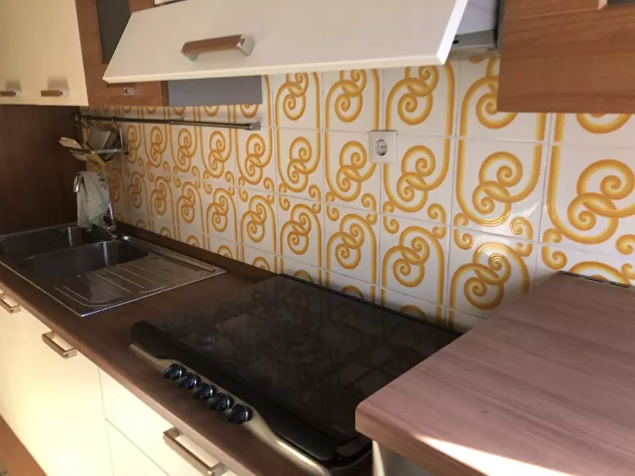 Immagine 11 di Appartamento in vendita  in VIA TEVERE 17 a San Salvo