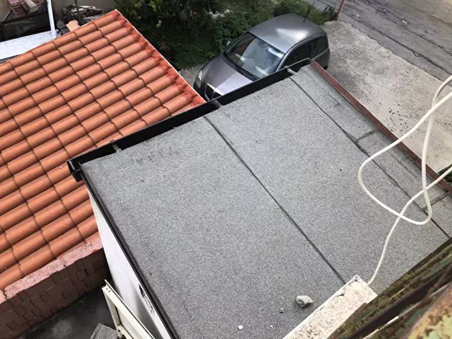 Immagine 14 di Porzione di casa in vendita  in via roma a Lentella