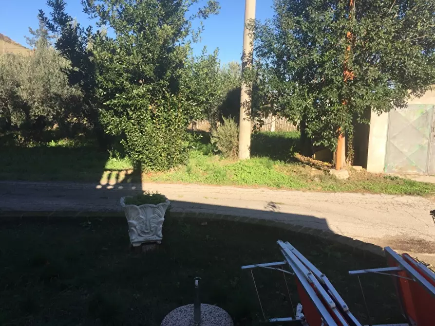 Immagine 17 di Villa in vendita  in CONTRADA PESCHIOLA a Gissi