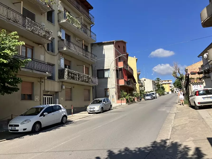 Immagine 1 di Appartamento in vendita  in via montegrappa a San Salvo