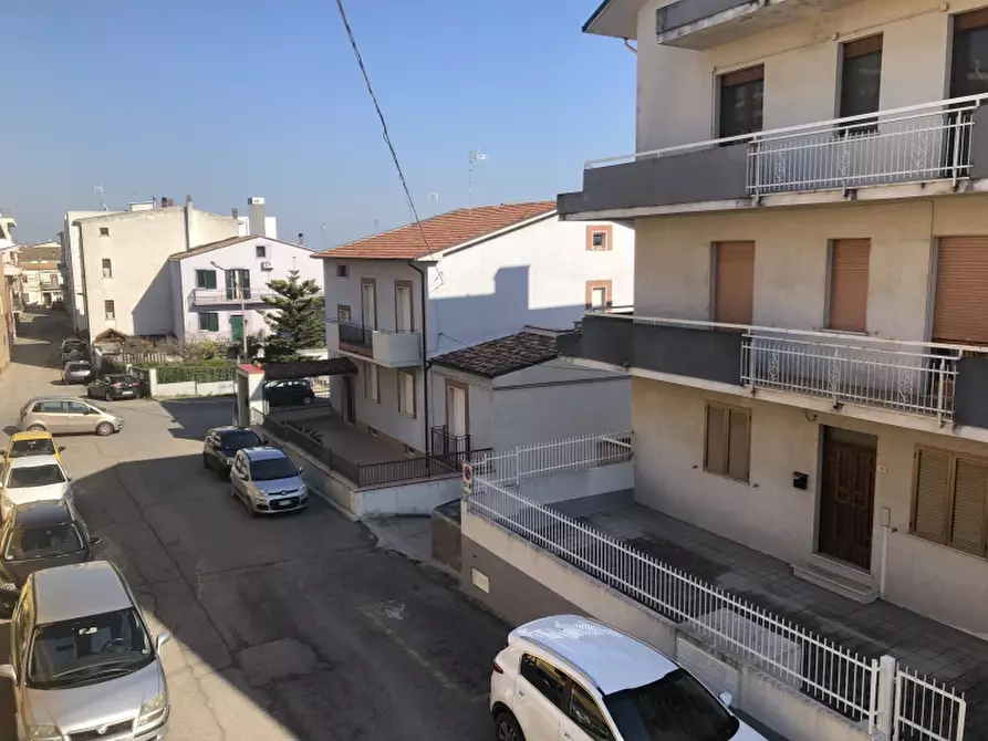 Immagine 4 di Appartamento in vendita  in VIA TEVERE a San Salvo