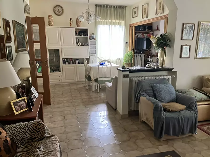 Immagine 9 di Villa in vendita  in VIA MIRAMONTI a Cupello