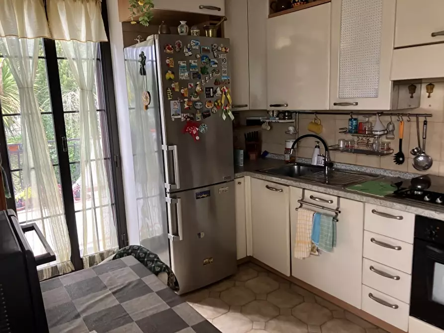 Immagine 10 di Villa in vendita  in VIA MIRAMONTI a Cupello