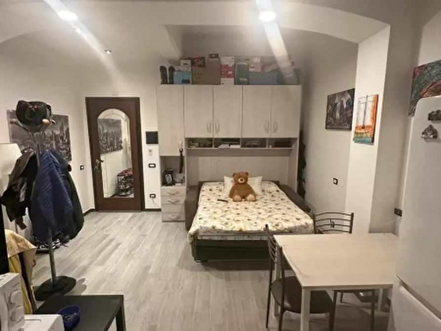 Immagine 31 di Appartamento in vendita  a Savona