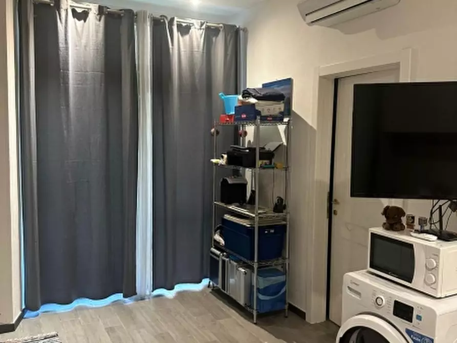 Immagine 24 di Appartamento in vendita  a Savona