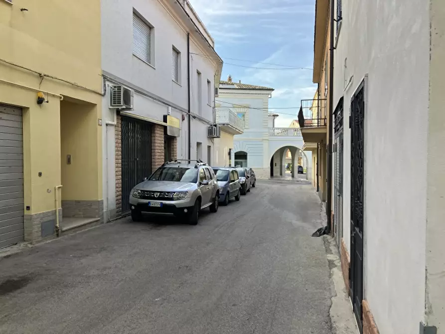 Immagine 2 di Villetta a schiera in vendita  in VIA VICO SABAUDA a Cupello