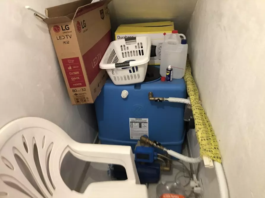 Immagine 14 di Garage in vendita  in VIA FRATELLI BANDIERA a Cupello