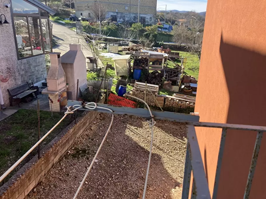 Immagine 4 di Casa indipendente in vendita  in VIA VICENNE a Furci