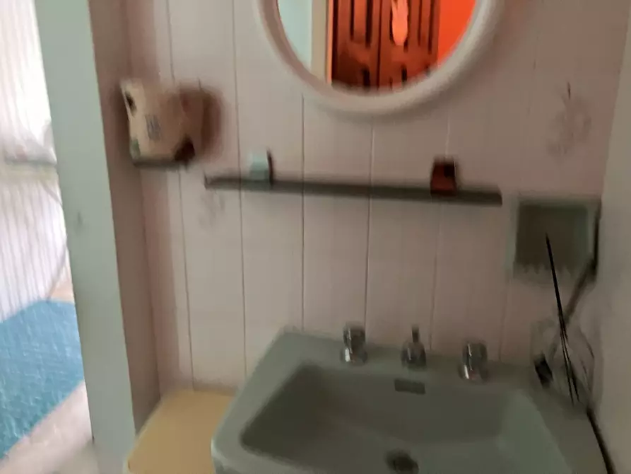 Immagine 26 di Appartamento in vendita  in VIA FRATELLI CERVI a Cupello