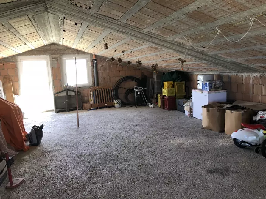 Immagine 18 di Casa indipendente in vendita  in viale e. mattei a Cupello