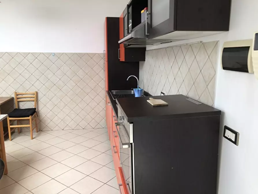 Immagine 15 di Porzione di casa in vendita  in via vico  marruccina a Cupello