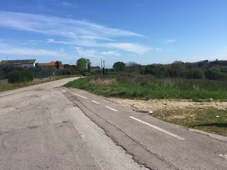 Immagine 19 di Terreno industriale in vendita  in PUNTA PENNA a Vasto