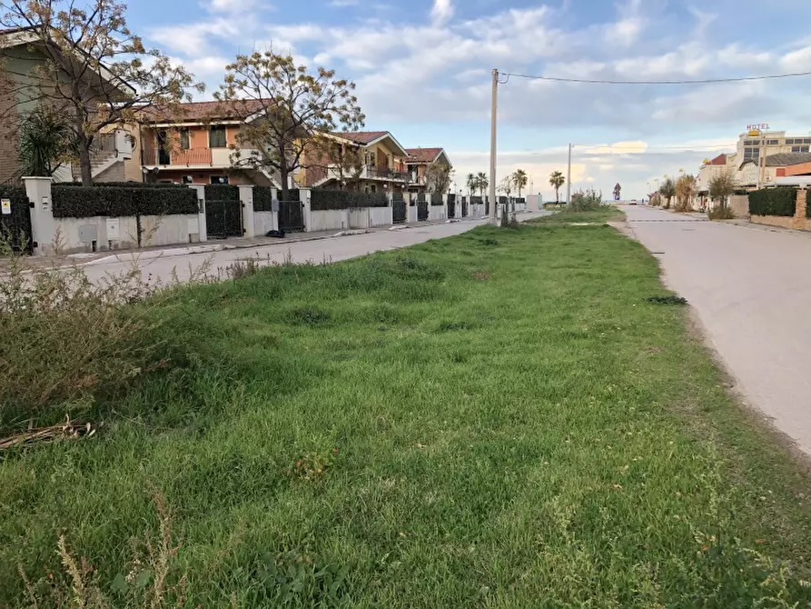 Immagine 4 di Casa semindipendente in affitto  in MARINA DI MONTENERO DI BISACCIA (CB) a Montenero Di Bisaccia