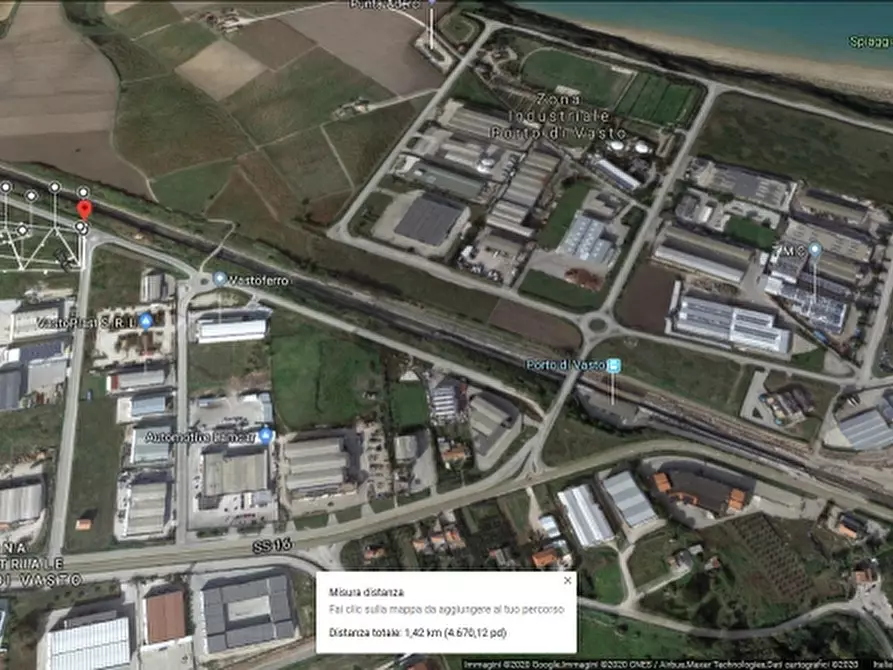 Immagine 4 di Locale commerciale in vendita  in ZONA INDUSTRIALE  PUNTA PENNA a Vasto