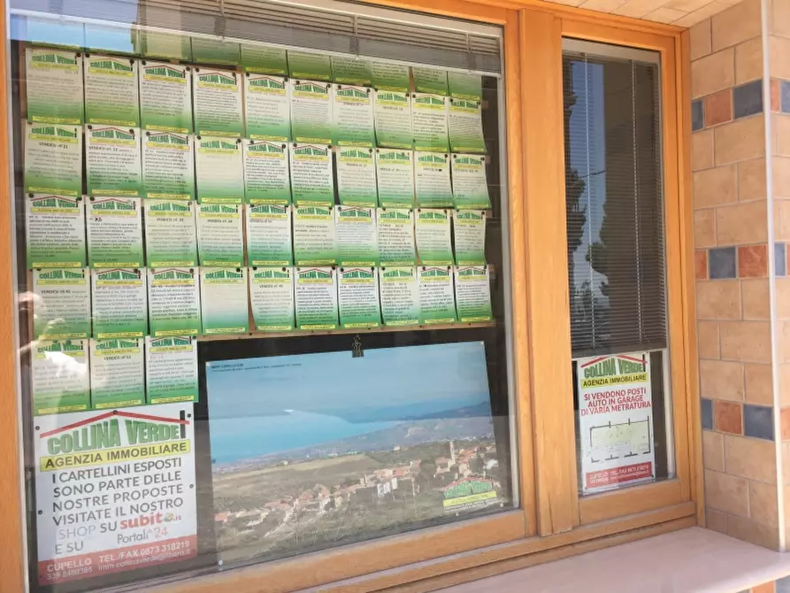 Immagine 14 di Villa in vendita  in CONTRADA MONTEBELLO a Montenero Di Bisaccia