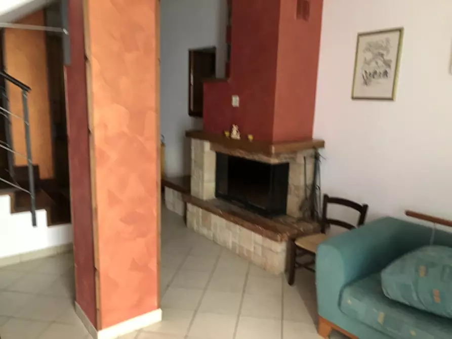 Immagine 20 di Porzione di casa in vendita  in via vico  marruccina a Cupello