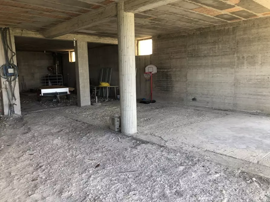 Immagine 5 di Casa indipendente in vendita  in viale e. mattei a Cupello