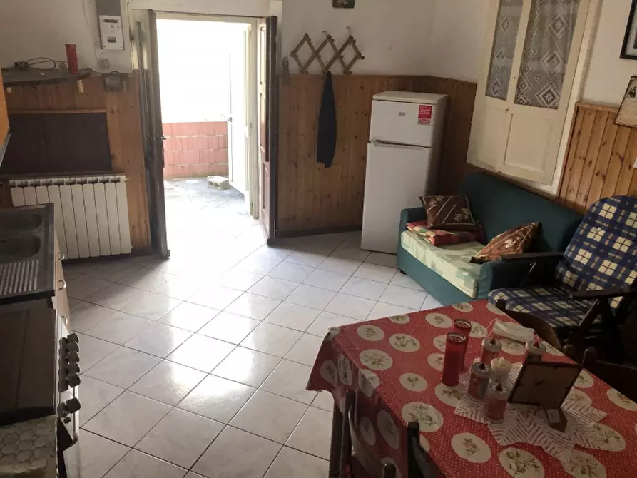 Immagine 5 di Porzione di casa in vendita  in via roma a Lentella