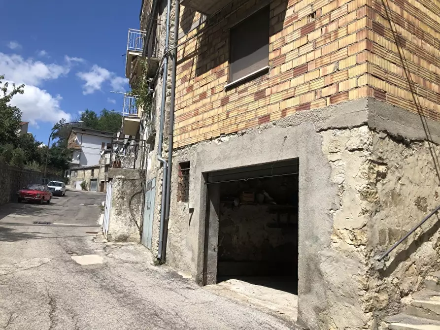Immagine 6 di Garage in vendita  in VIA CENTRO a San Buono
