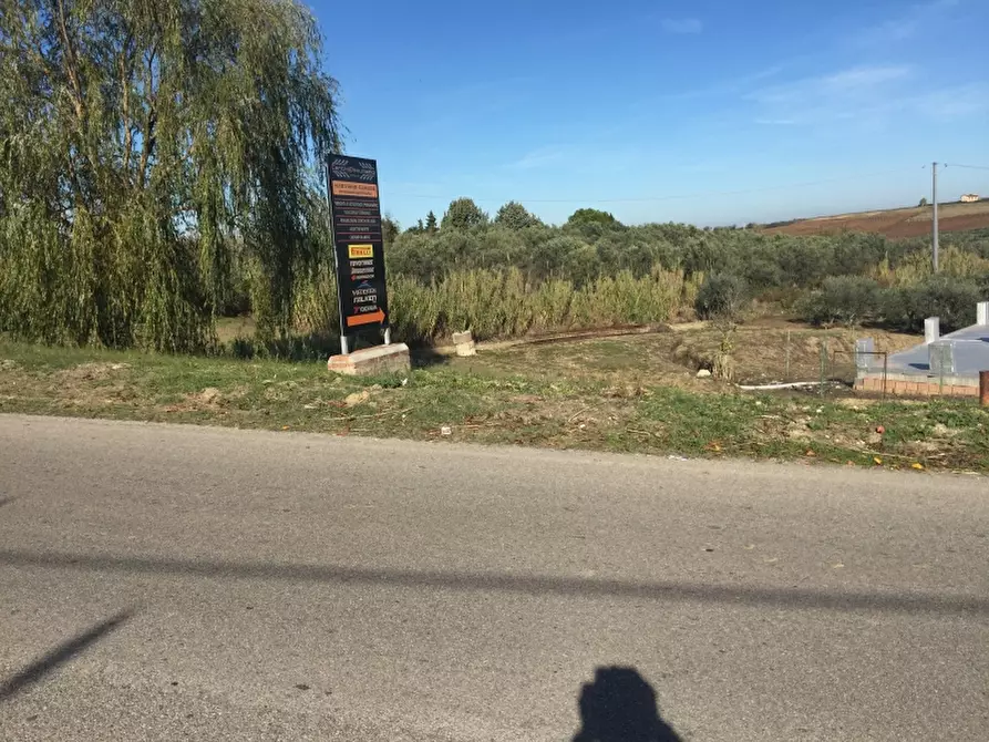 Immagine 9 di Attività artigianale in vendita  in contrada lago a Cupello