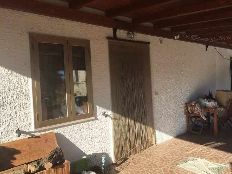 Immagine 11 di Villa in vendita  in CONTRADA PESCHIOLA a Gissi