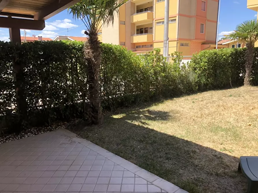 Immagine 11 di Casa semindipendente in affitto  in MARINA DI MONTENERO DI BISACCIA (CB) a Montenero Di Bisaccia