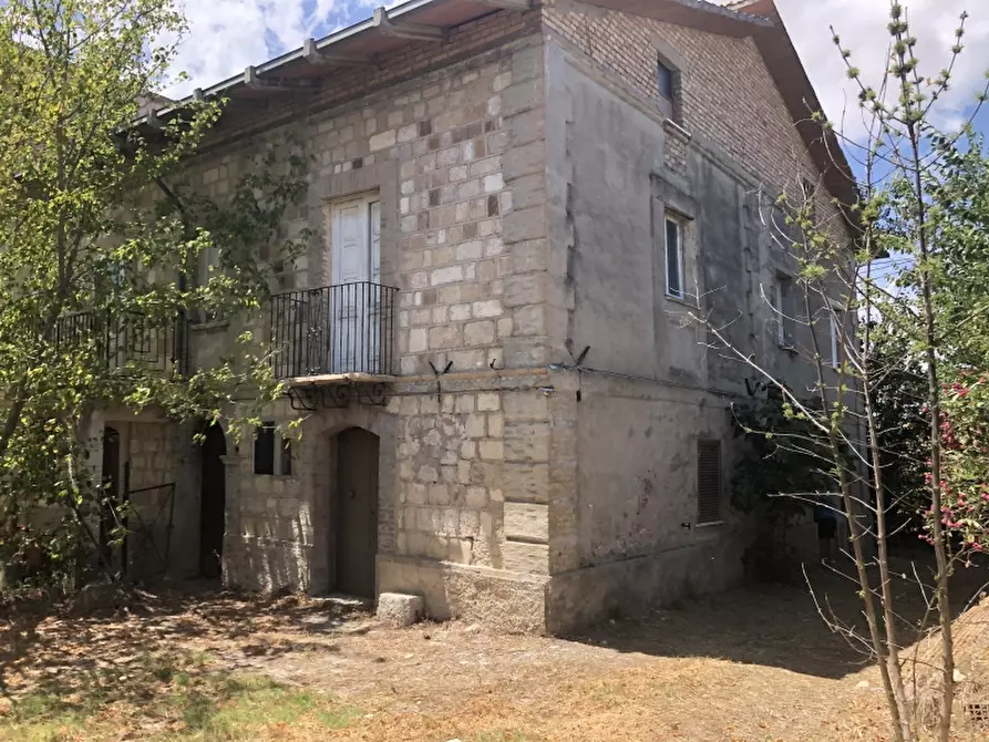 Immagine 8 di Porzione di casa in vendita  in CONTRADA TRATTURO a Gissi