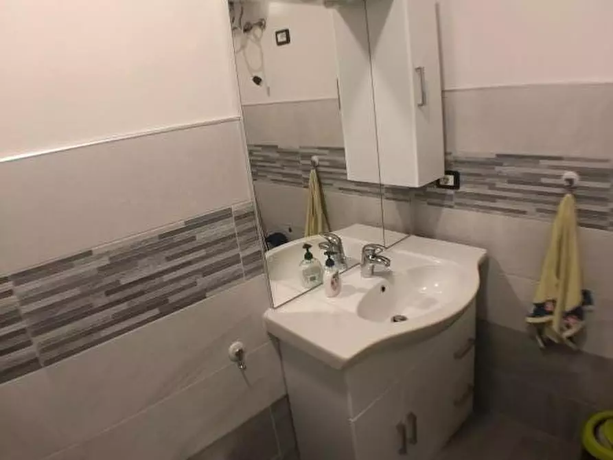 Immagine 9 di Appartamento in vendita  a Savona